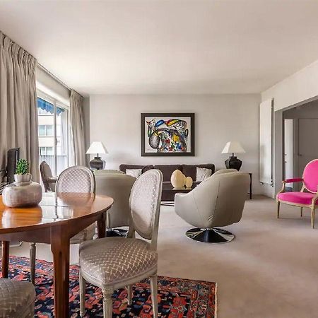 Steps From The Eiffel Tower Apartment Paris Exterior photo